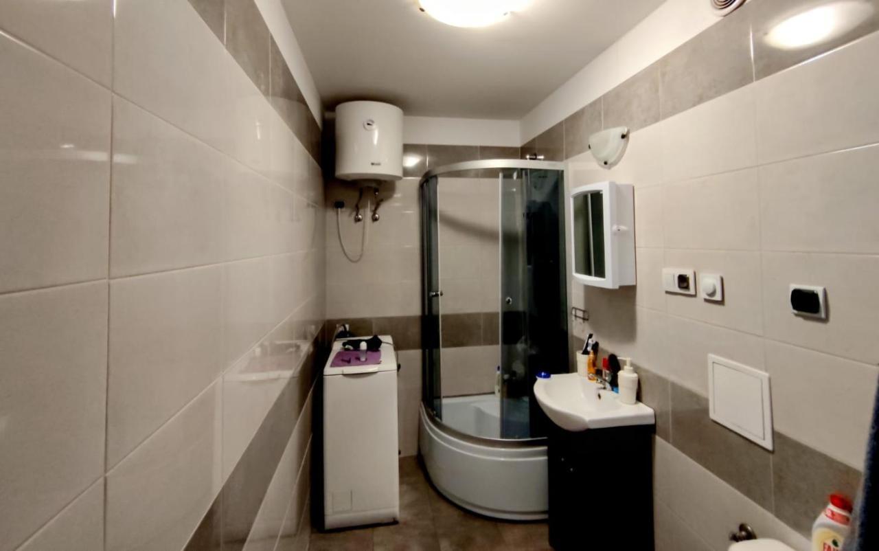 Apartment In The Heart Of Kazimierz Cracovia Exterior foto